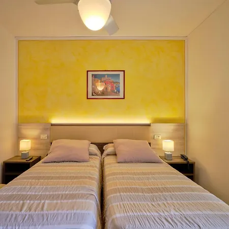 Piccolo Hotel